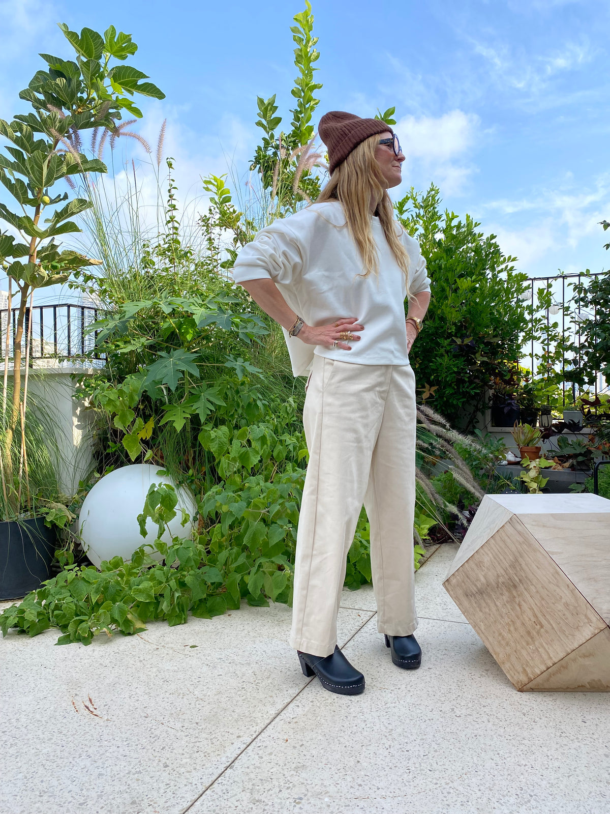 מכנסיי אירופה - שמנת