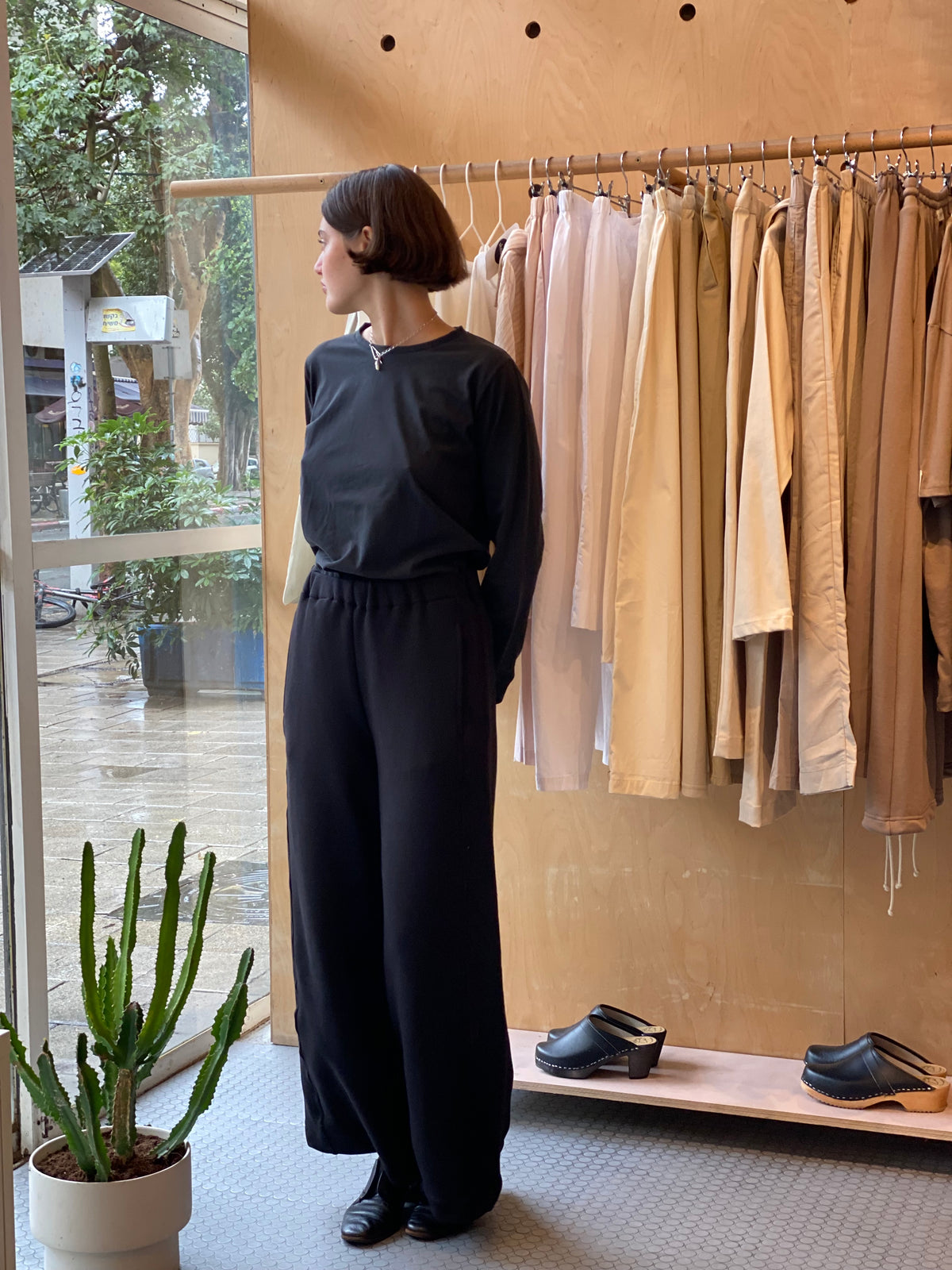 מכנסיי פריז שחור