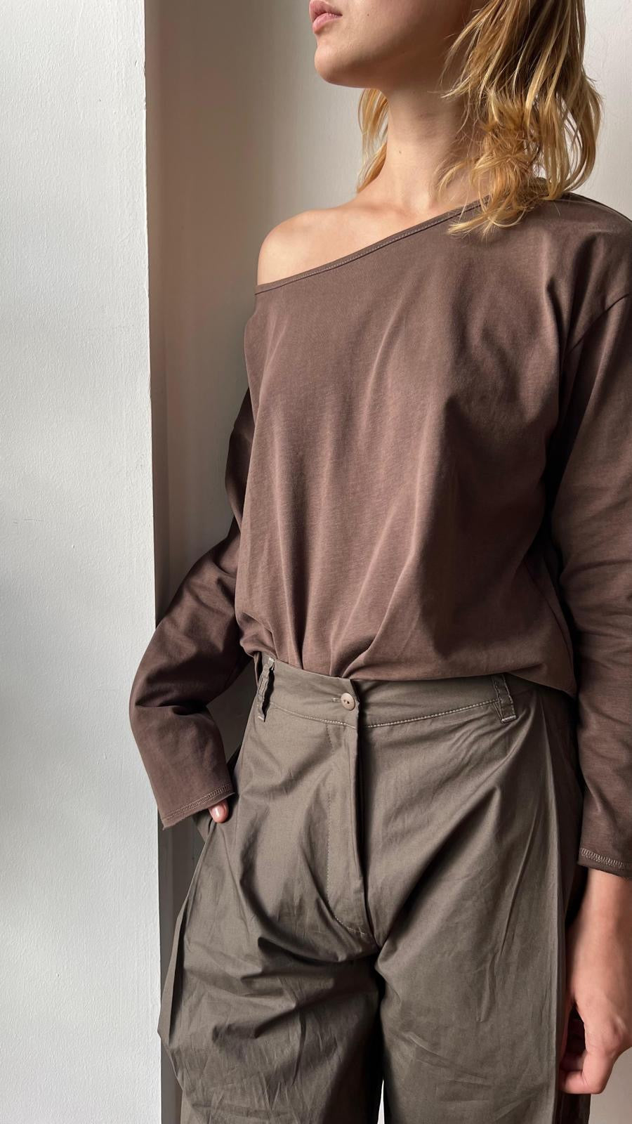 Wide neck shirt - Brown