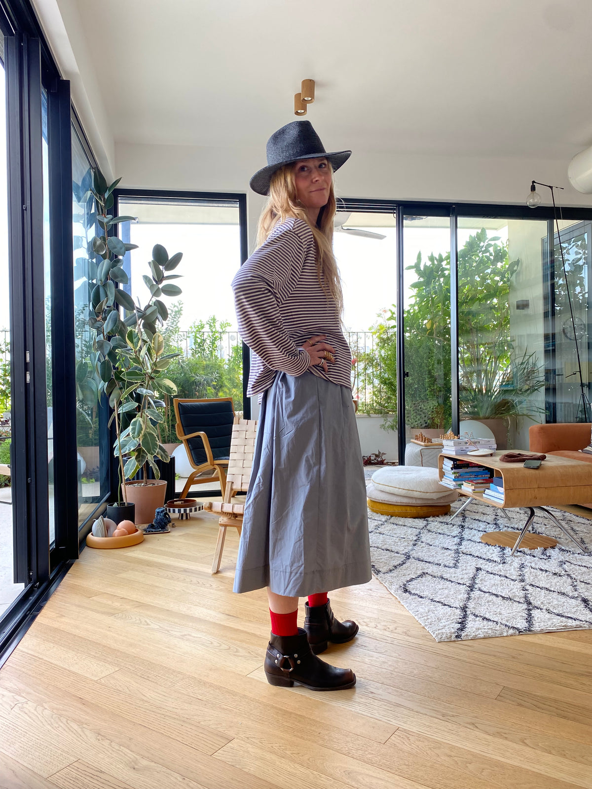 חולצת פסים -  סגול שמנת