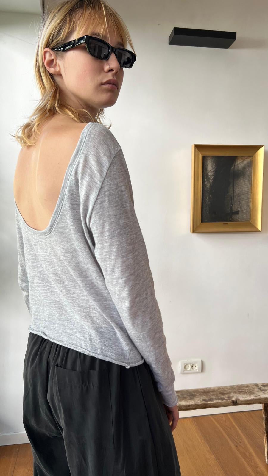 Open back shirt - Gray